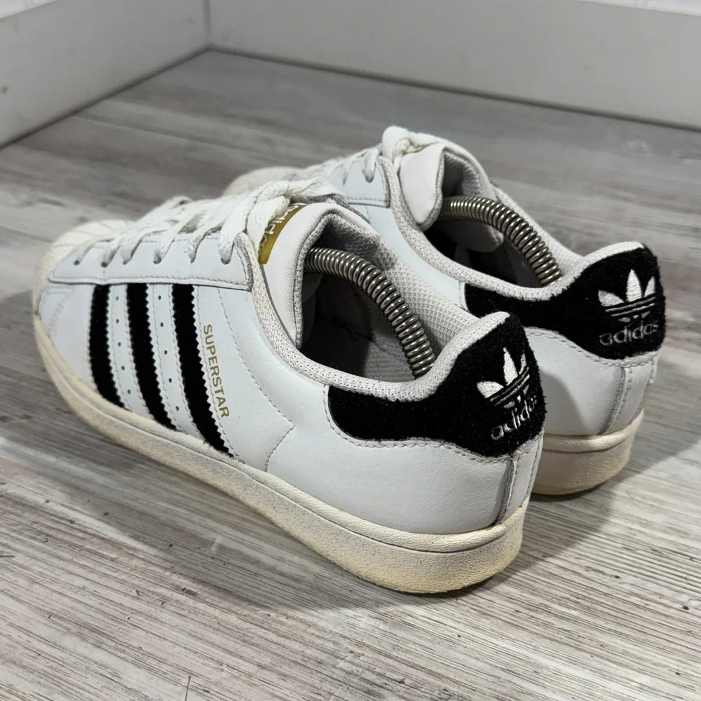 Adidas Superstar‎ Shoes Youth Size 5.5 White W/ Black Stripes Shell Toe 789002